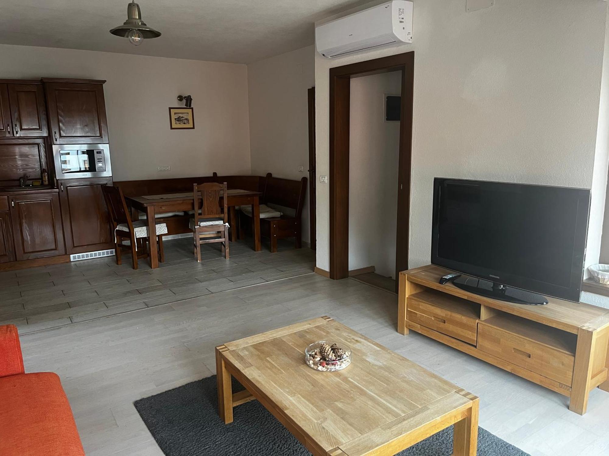 Cozy Apartment Braşov Exterior foto
